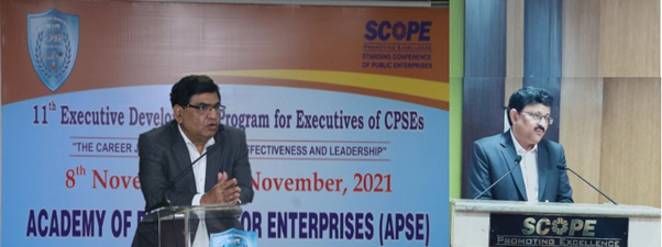 Mr. Atul Sobti, DG, SCOPE inaugurating the SCOPE APSE program and Mr. D.K. Patel, Director (HR), NTPC and Member, SCOPE Executive Board addressing participants during the concluding session